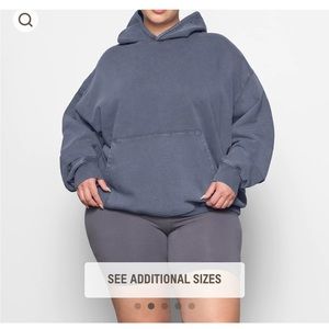SKIMS BOYFRIEND FLEECE HOODIE